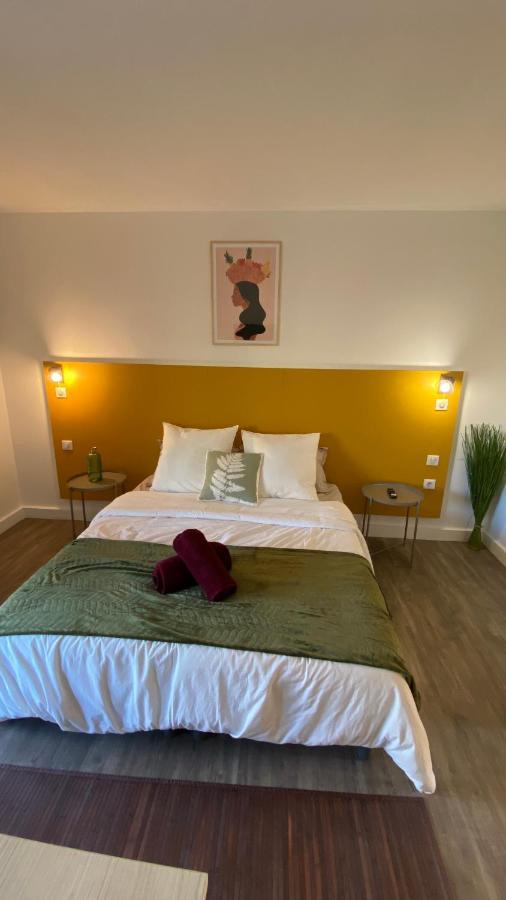 Joli Appartement 27M2 Oasis Provencale En Village Vacances En Camargue Арль Екстер'єр фото